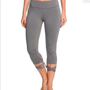 Manduka gray ballerina leggings M