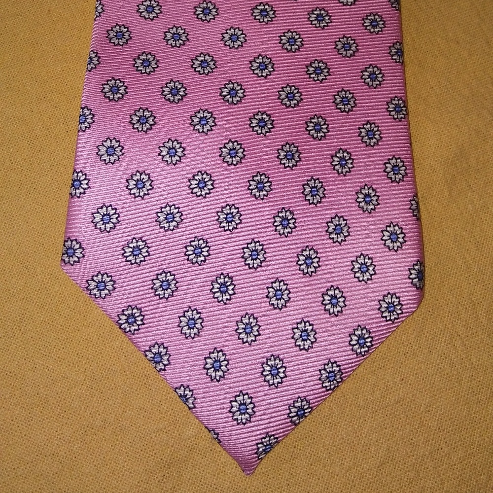 Necktie