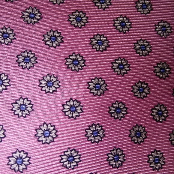 Necktie - Picture 2 of 2