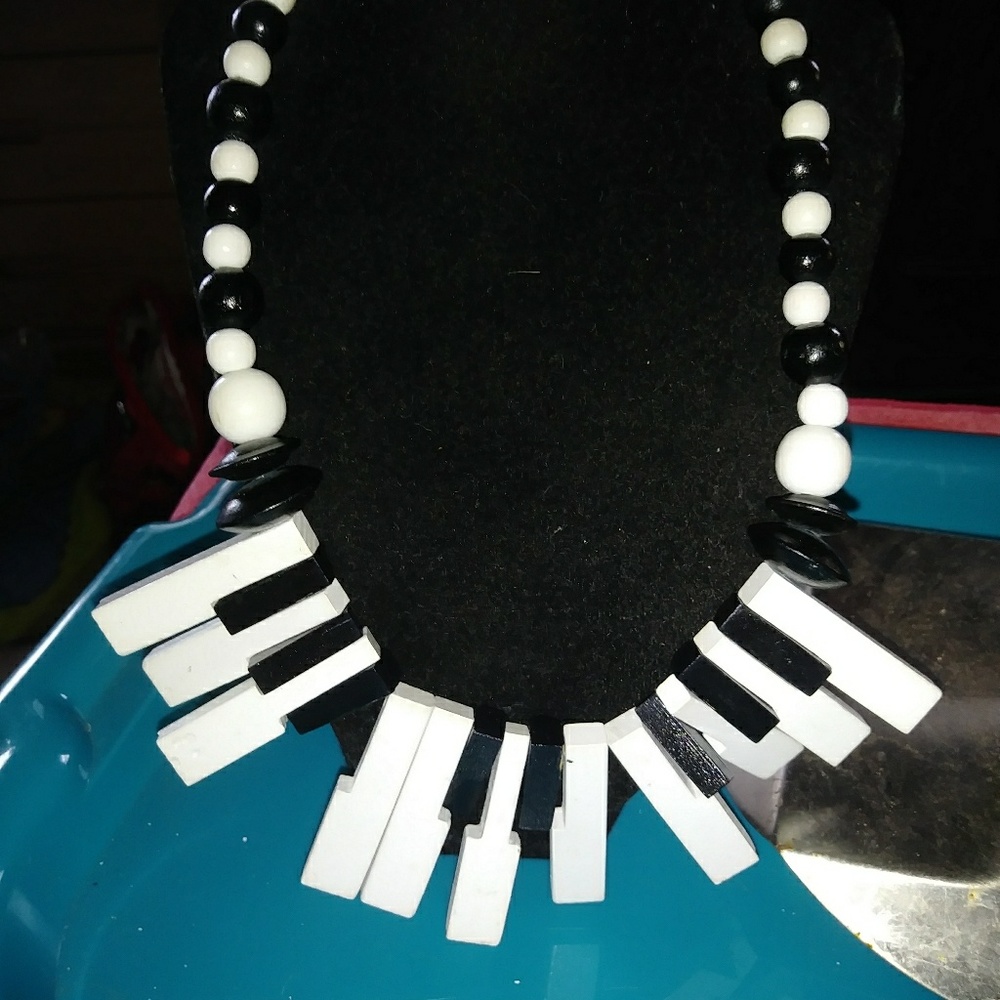 Piano Necklace