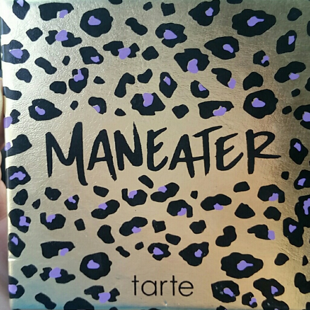 Tarte maneater eyeshadow pallet