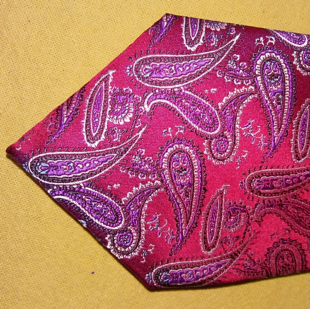 Necktie