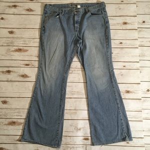 Old Navy light wash flare jeans Old Navy light wash flare jeans
