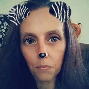 Meet your Posher, Holly