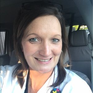 Meet your Posher, Kandi