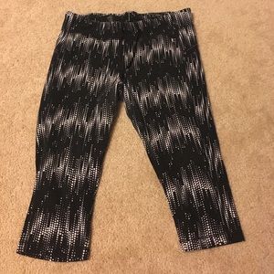 Danskin L workout pants/leggings