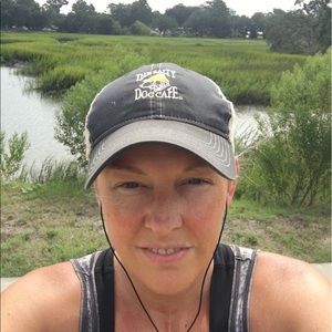 Meet your Posher, Becky