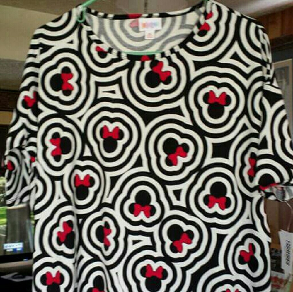 LULAROE DISNEY XS IRMA