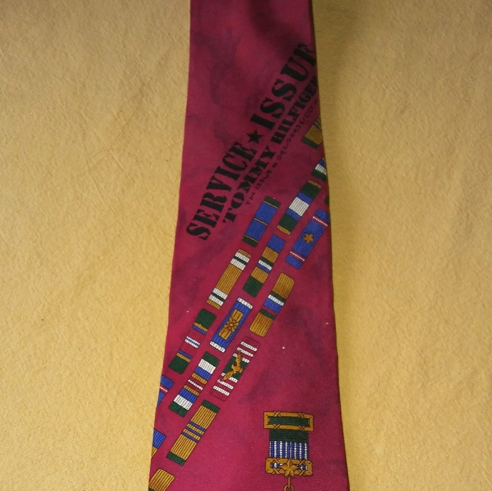 Necktie - Picture 2 of 3