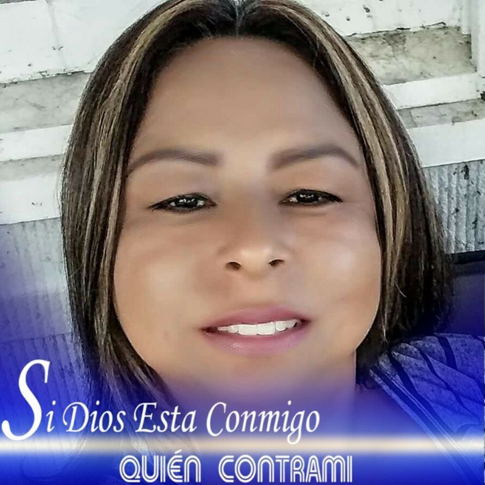 Meet your Posher, Alicia