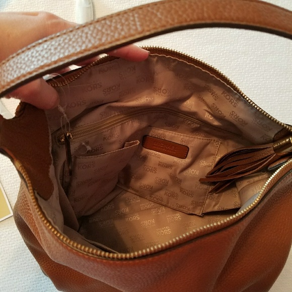 Michael Kors bag - Picture 2 of 2