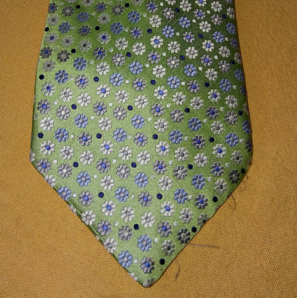 Necktie