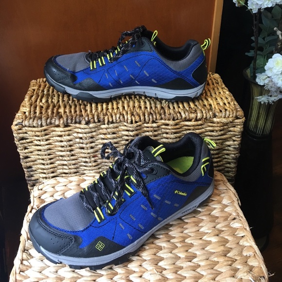 columbia conspiracy razor outdry