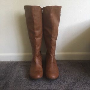Boots size 7.5