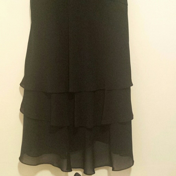 Sangria Layered Ruffle Dress - Picture 6 of 8