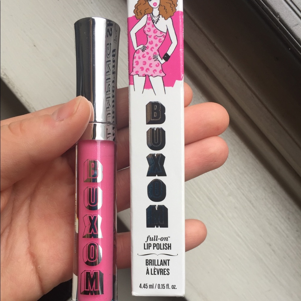 Buxom Kelly lipgloss