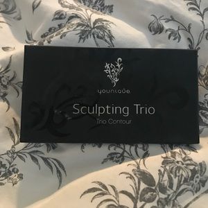 Younique sculpting trio