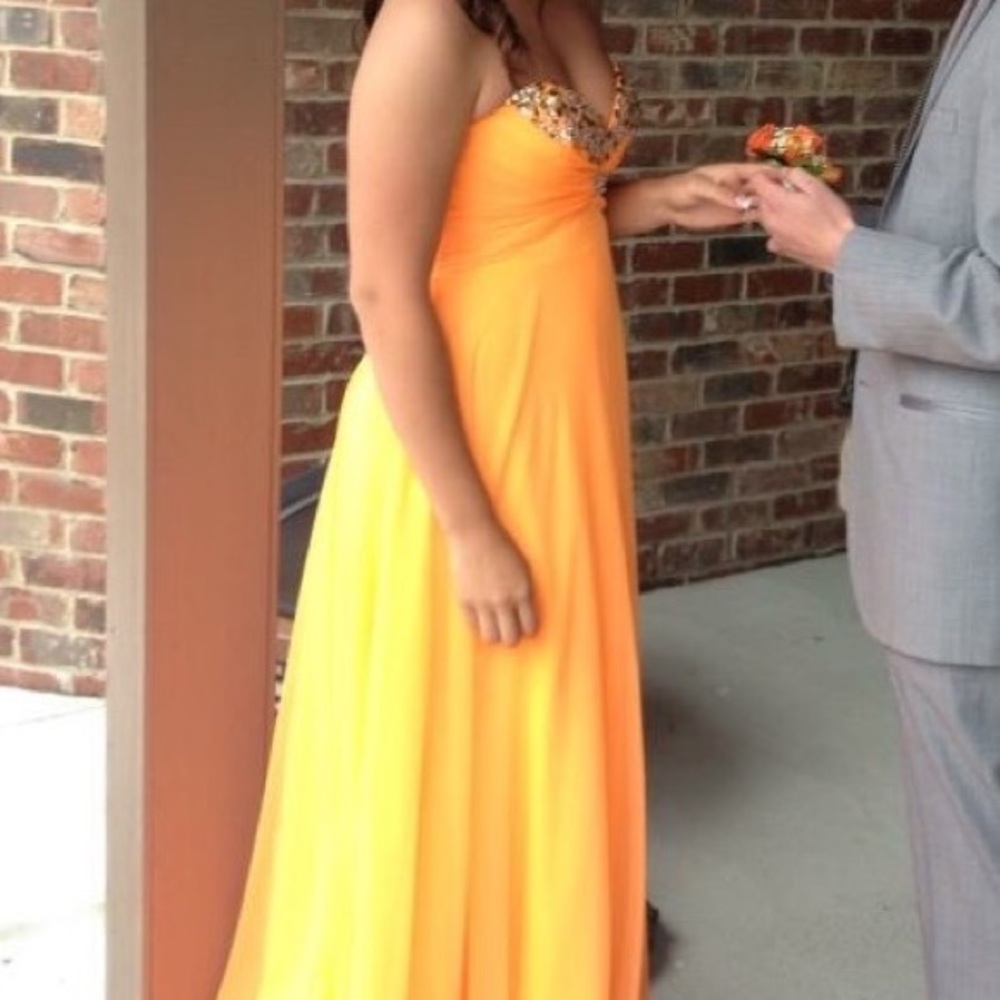 Mori Lee prom dress