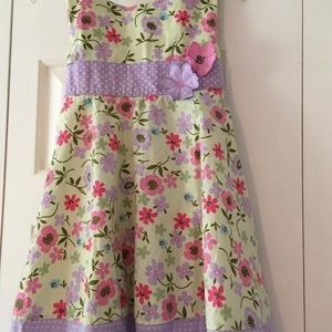 Girl's 4T Dress
