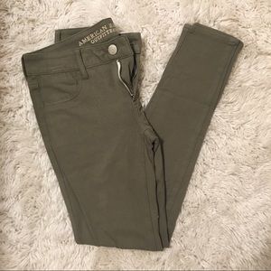 AMERICAN EAGLE SUPER STRETCH JEGGING