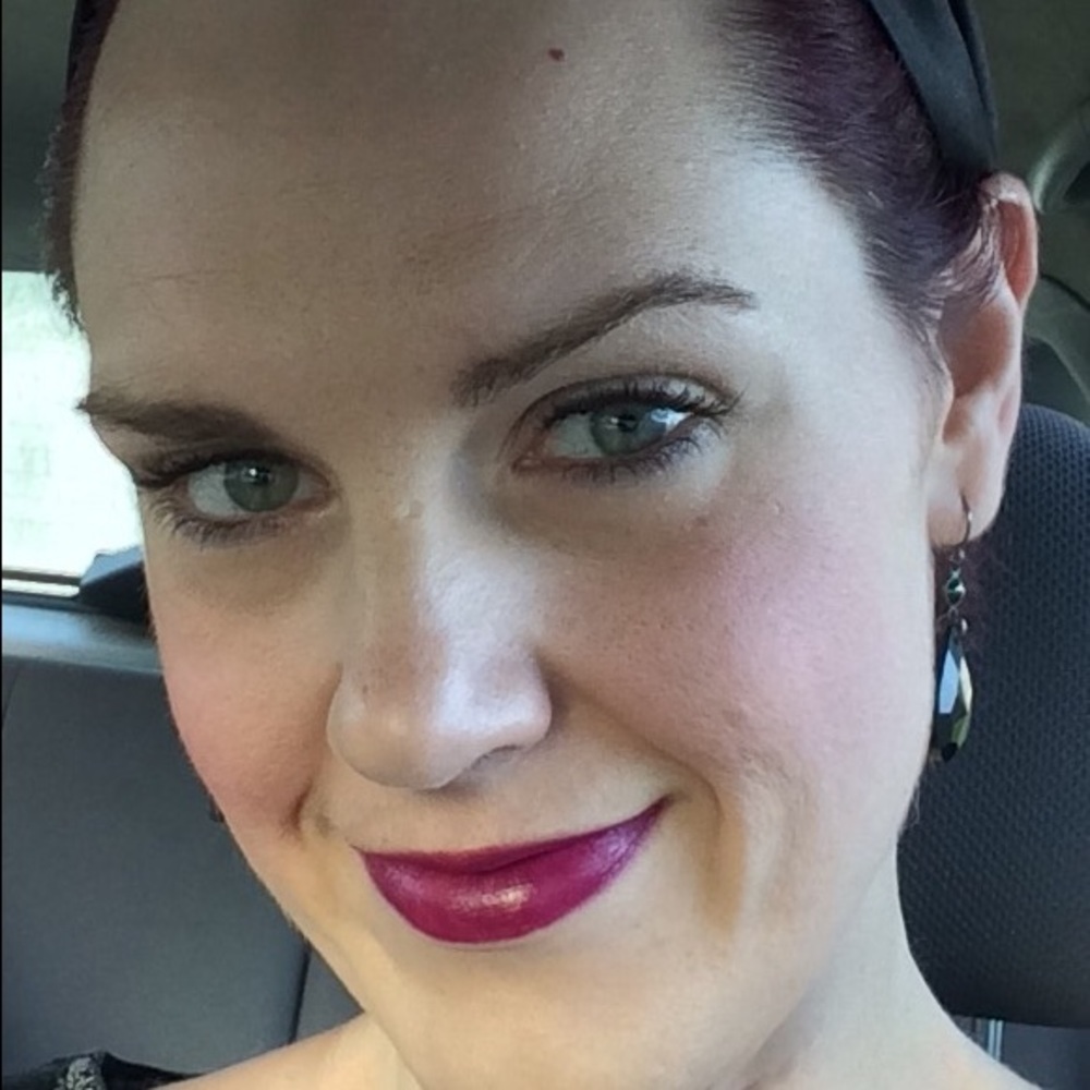 Meet your Posher, Amy