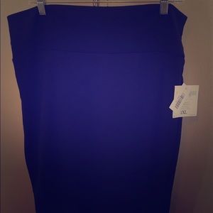 LuLaRoe CASSIE, Navy, 2XL (yes, another one:)
