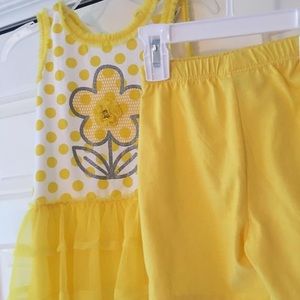 Girl's summer outfit