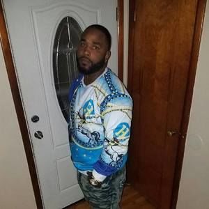 Meet your Posher, Carlos