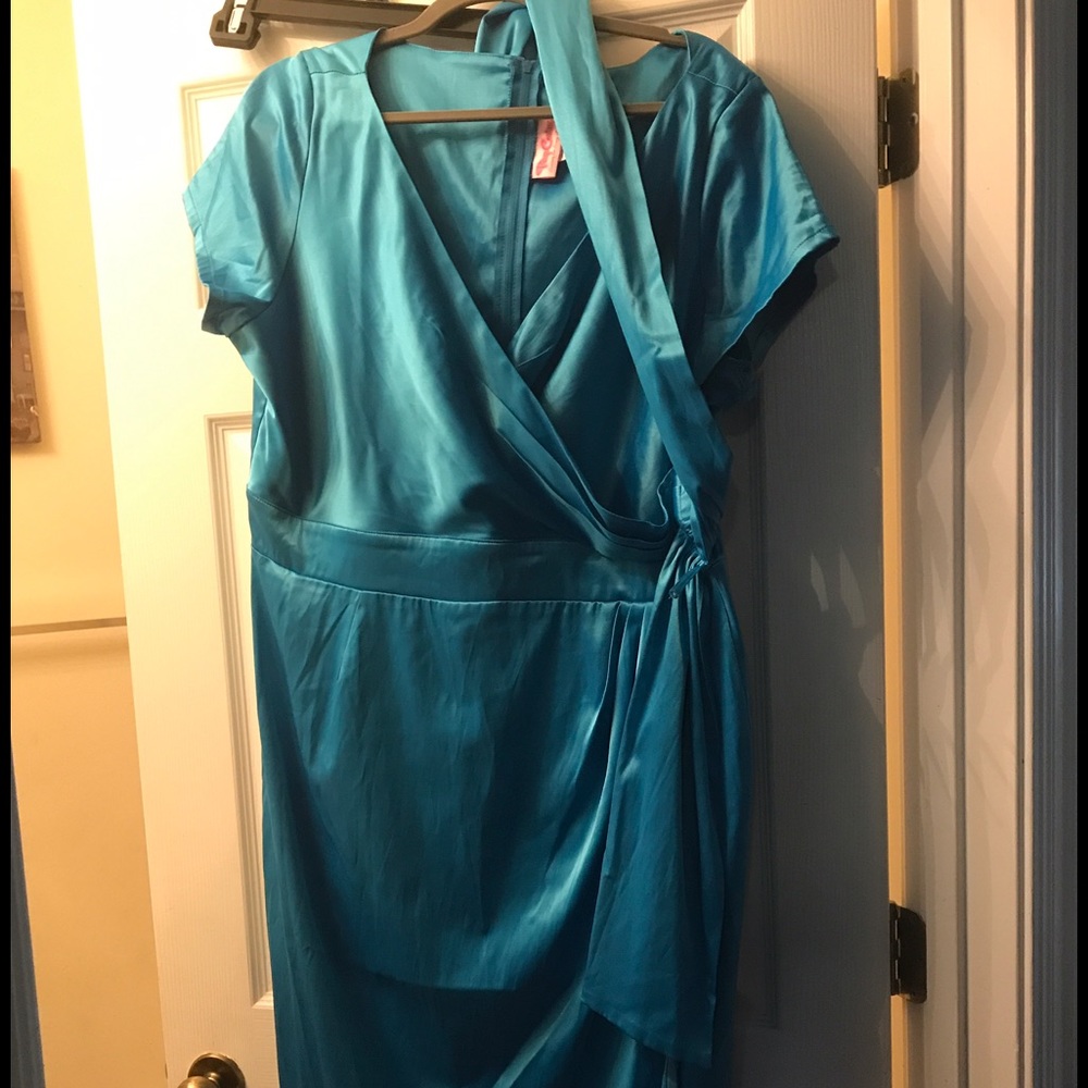 4x pug Ava dress