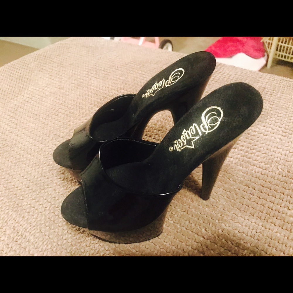 Shohs - Picture 3 of 6