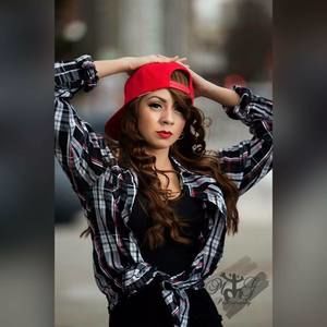 Meet your Posher, Nereyda