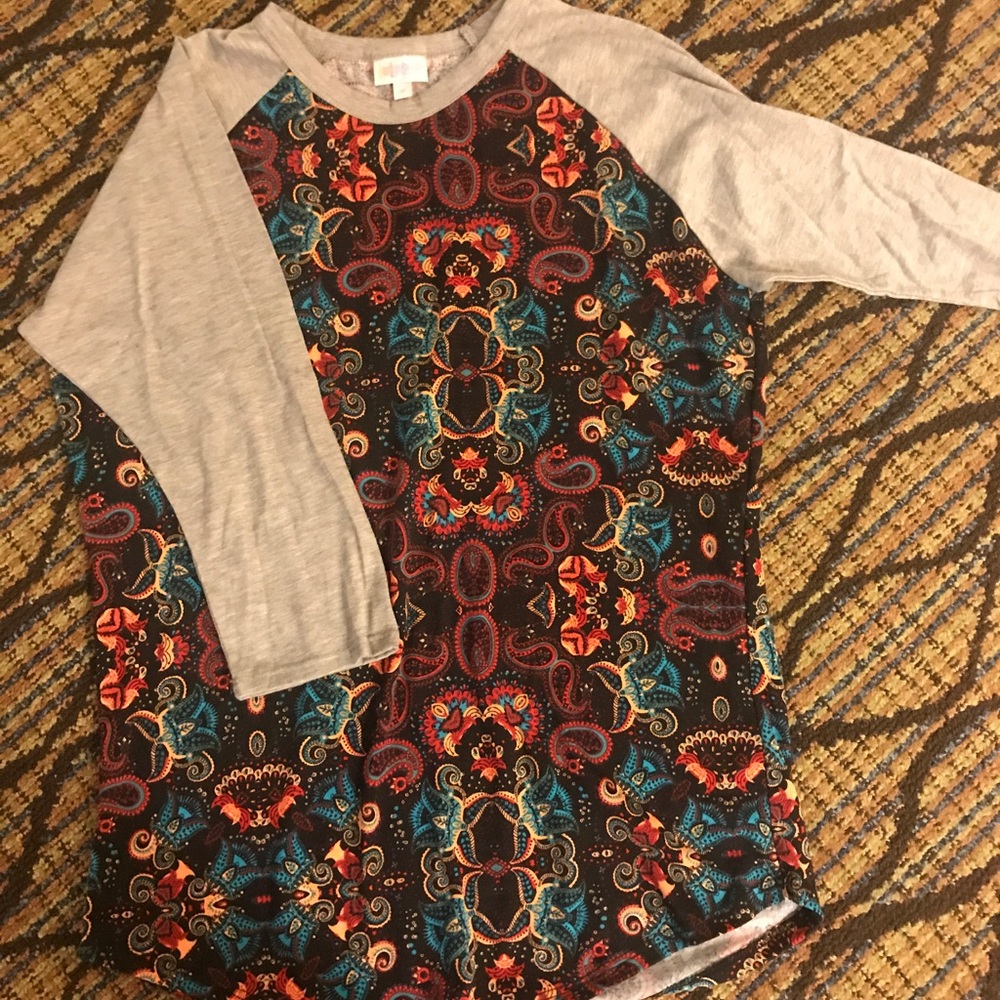 Medium Paisley randy.