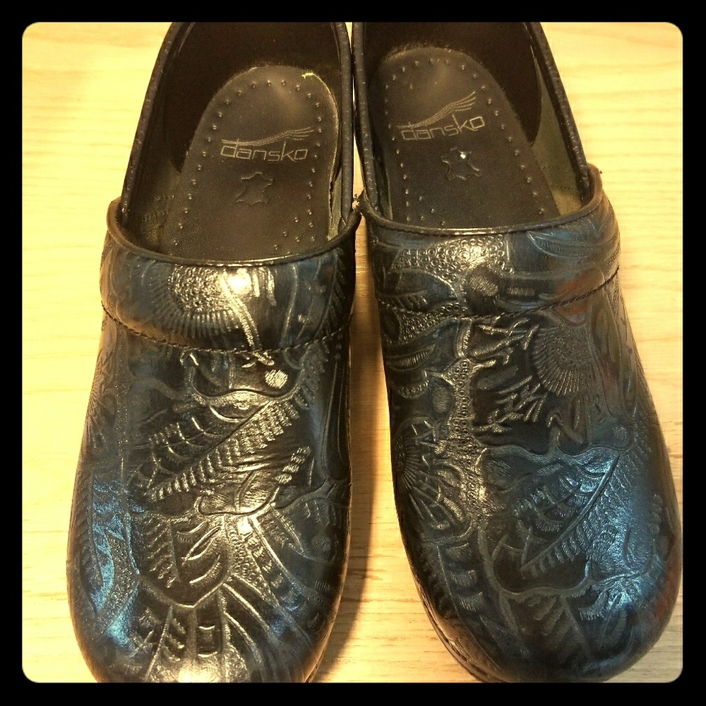 Dansko clogs size 37