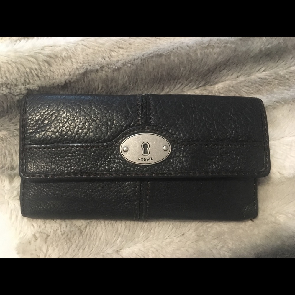 Black leather Fossil wallet