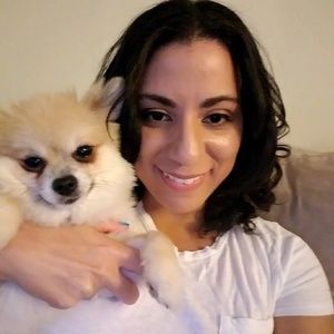 Meet your Posher, Dayana