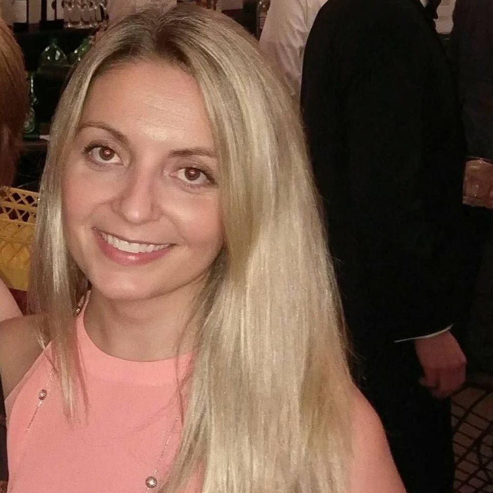 Meet your Posher, Stephanie