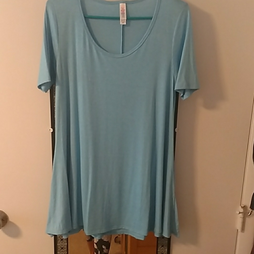 Lularoe Xxs perfect tee.