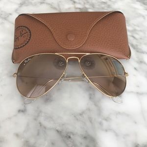 Ray ban aviator sunglasses