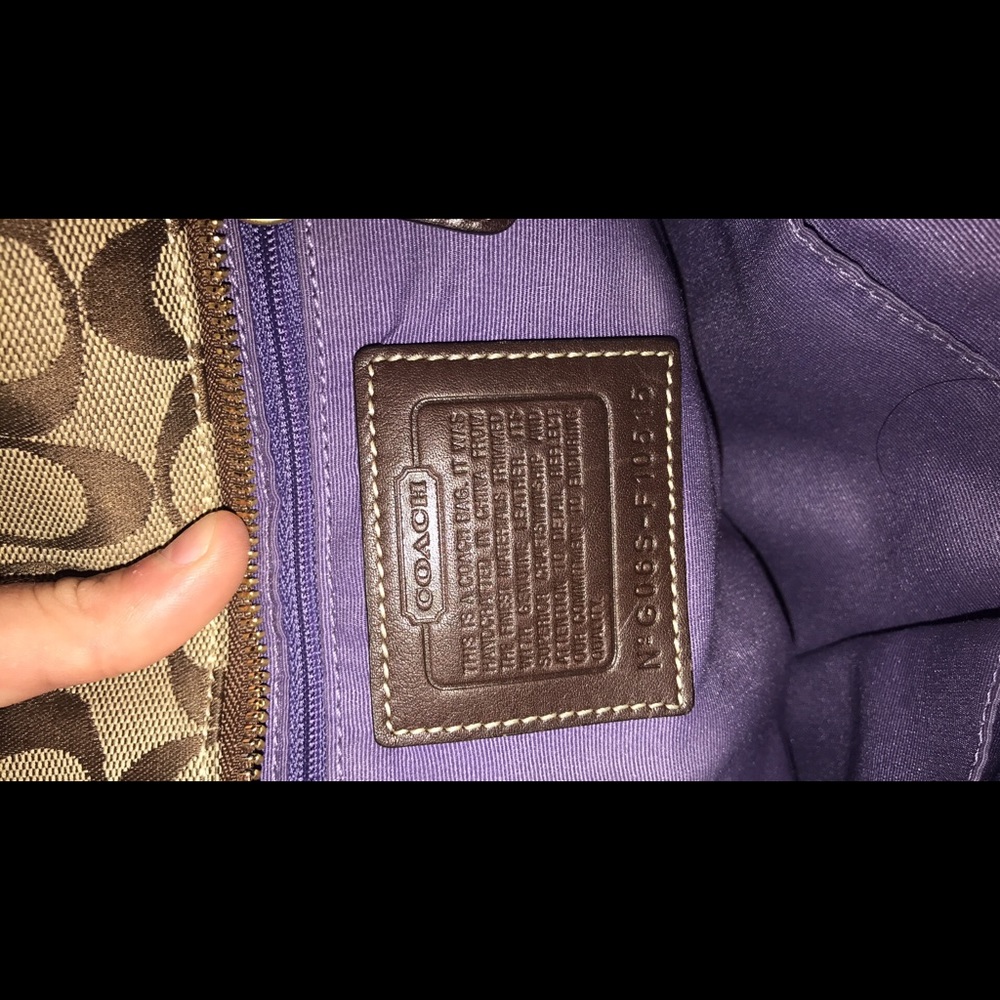 Authentic multi pattern patch coach purse - Picture 4 of 6