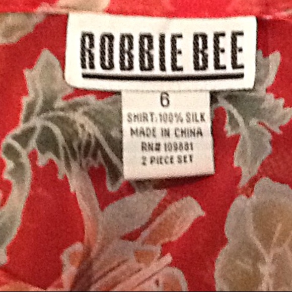 Robbie Bee Halter Dress - Picture 7 of 7