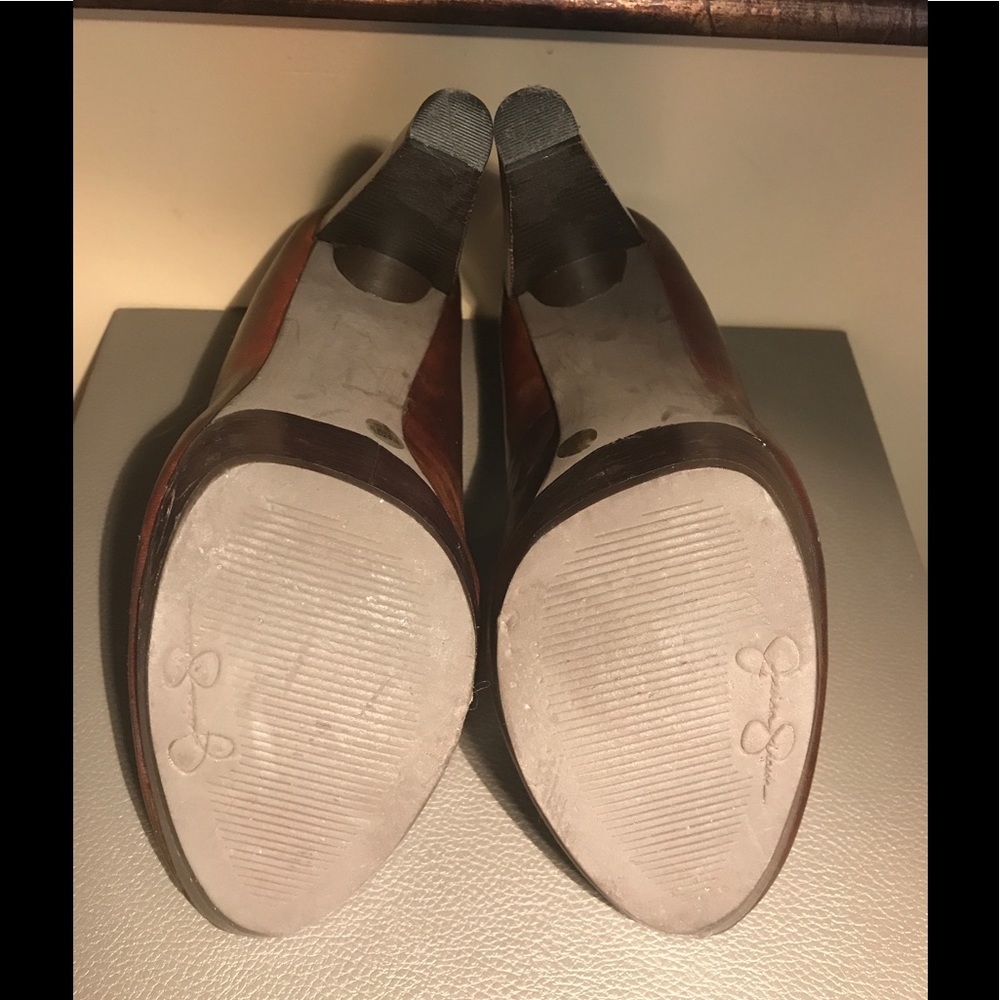 Anytime Shoe! - Picture 3 of 3