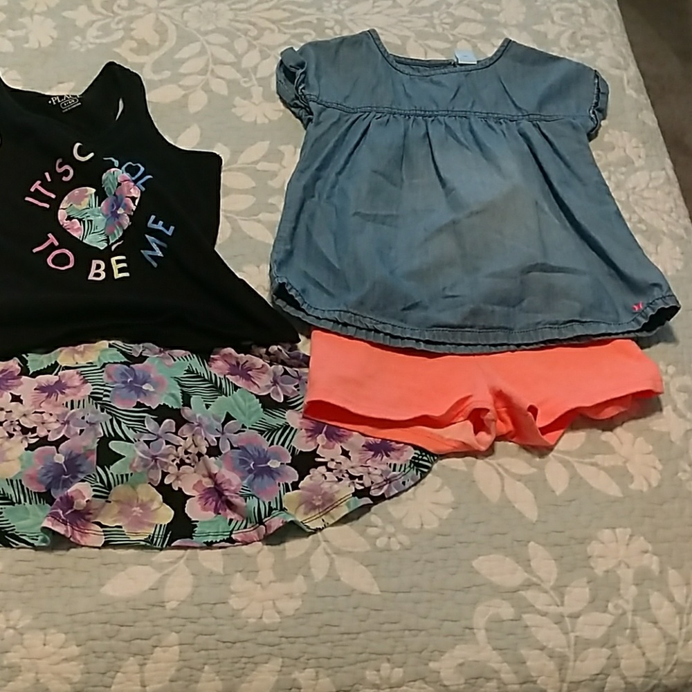 Two girls size 6 outfits