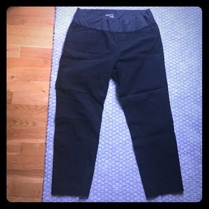 Gap Maternity Slim Cropped Pant w/2 way stretch