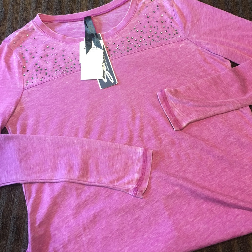 NWT Seven7 Shirt