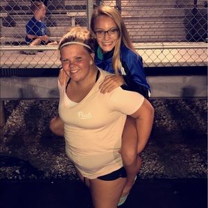 Meet your Posher, Kaitlin