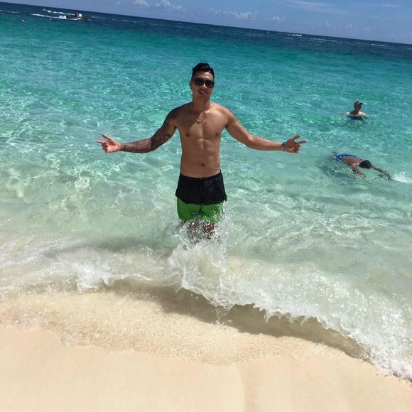 Meet your Posher, Daniel - Picture 1 of 1