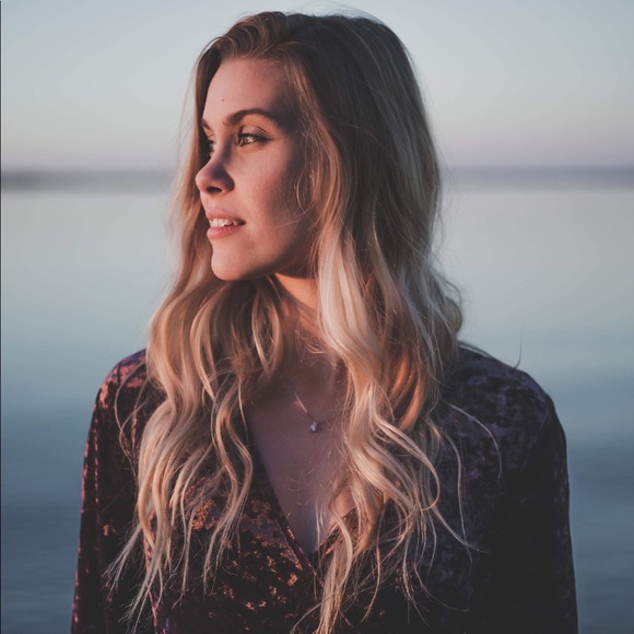 A B O U T | M E - Picture 1 of 7