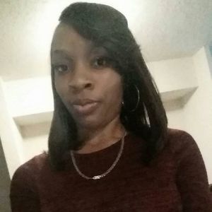 Meet your Posher, Monea