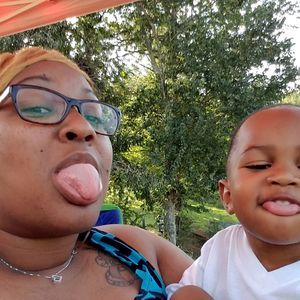 Meet your Posher, Ashley