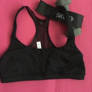 Lululemon Run the Day bra